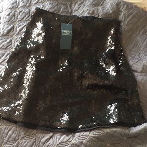 Abercrombie & Finch Sequined skirt